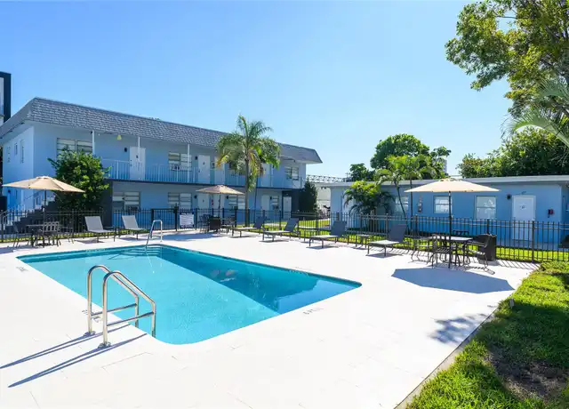 Property at 1020 N Victoria Park Rd #17, Fort Lauderdale, FL, 33304, 1 bed, 1 bath, [object Object]