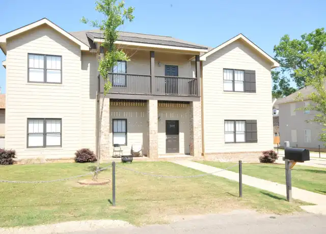 Property at 1434 Cloverdale Rd Unit 1434 Cloverdale A-B MARKETING, Tuscaloosa, AL, 35401, 4 beds, 4 baths, [object Object]