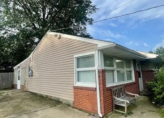 Property at 3606 Naamans Dr, Claymont, DE, 19703, 4 beds, 2 baths, [object Object]