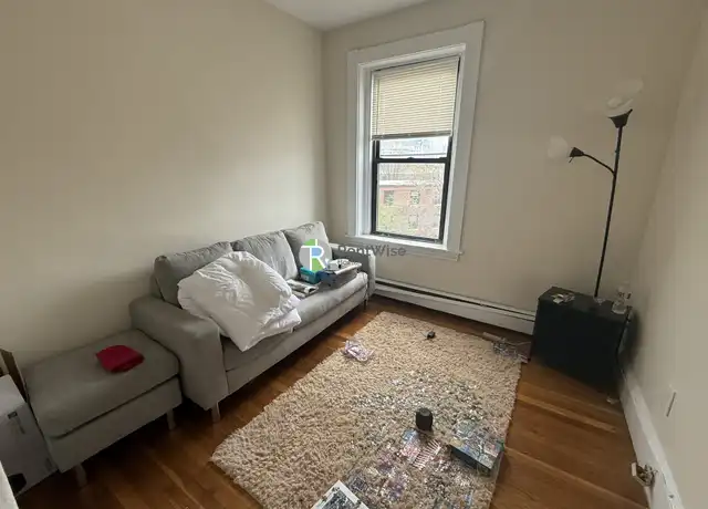 Property at 109 Windsor St Unit 7, Cambridge, MA, 02139, 3 beds, 1 bath, [object Object]