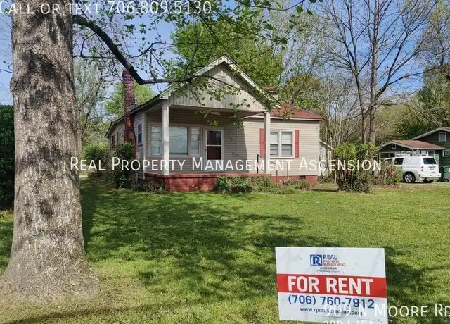 Property at 909 N Moore Rd, Chattanooga, TN, 37411, 3 beds, 1 bath, [object Object]
