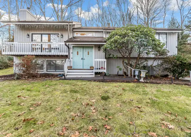 Property at 520 Walnut Tree Hill Rd, Shelton, CT, 06484, 4 beds, 3 baths, [object Object]