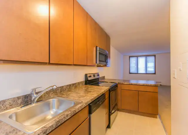 Property at 1355 N Dearborn St Unit 206, Chicago, IL, 60610, 1 bed, 1 bath, [object Object]