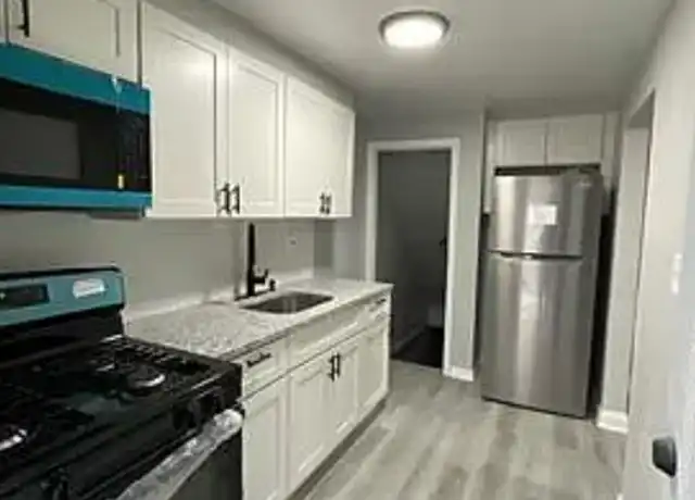 Property at 499 Stemmers Run Rd, Essex, MD, 21221, 3 beds, 1 bath, [object Object]
