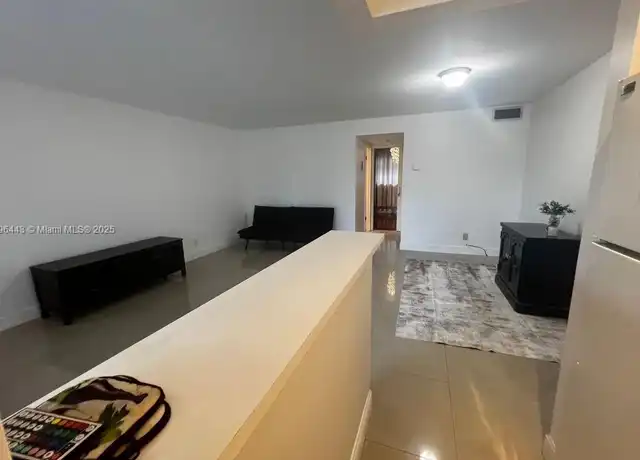 Property at 300 Layne Blvd #312, Hallandale Beach, FL, 33009, 1 bed, 1 bath, [object Object]