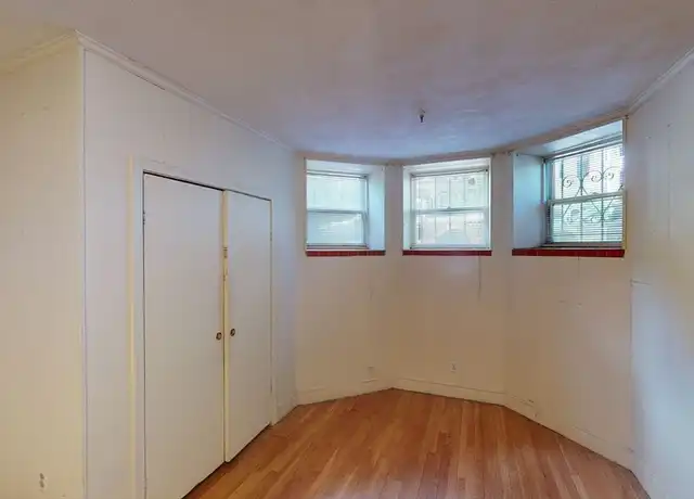 Property at 513 Beacon St Unit 1, Boston, MA, 02215, 0 beds, 1 bath, [object Object]