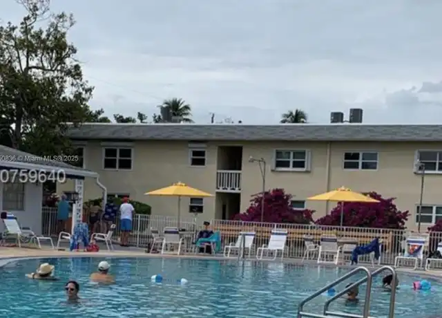 Property at 1551 N 12th Ct Unit 4B, Hollywood, FL, 33019, 1 bed, 1 bath, [object Object]