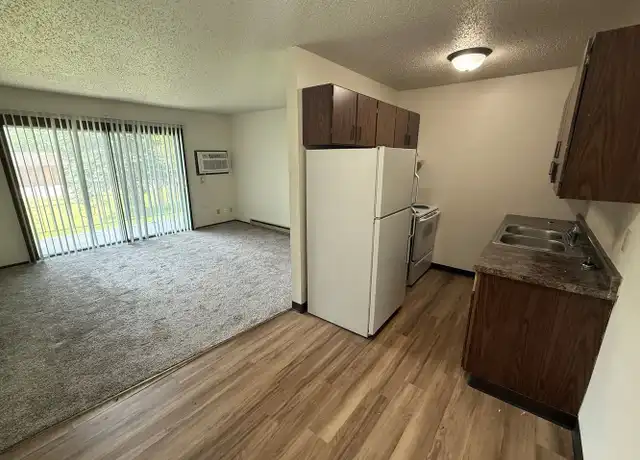 Property at 2641 15th St S Unit 18, Fargo, ND, 58103, 2 beds, 1 bath, [object Object]