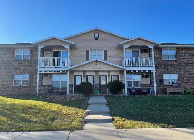 Property at 410 S River Rd Unit 410 606, West Bend, WI, 53095, 2 beds, 1 bath, [object Object]