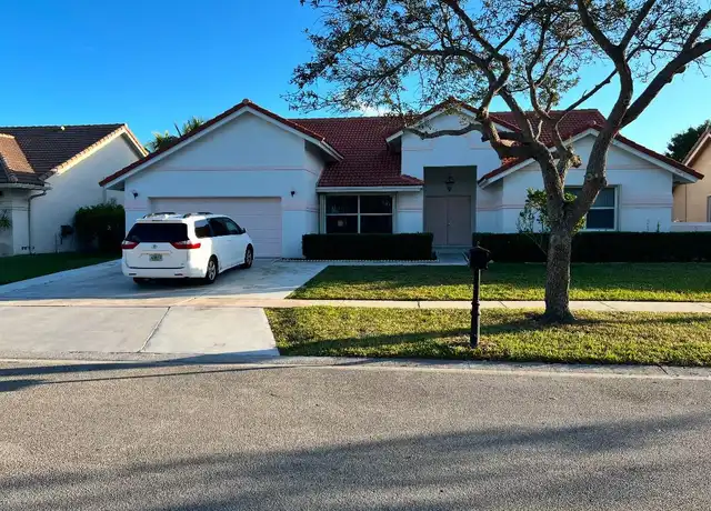 Property at 16184 NW 13th St, Pembroke Pines, FL, 33028, 4 beds, 2.5 baths, [object Object]