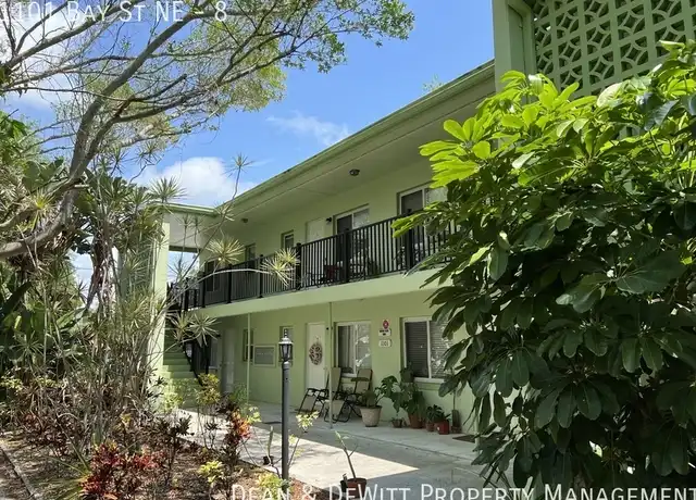 Property at 1101 Bay St NE Unit 8, St. Petersburg, FL, 33701, 1 bed, 1 bath, [object Object]