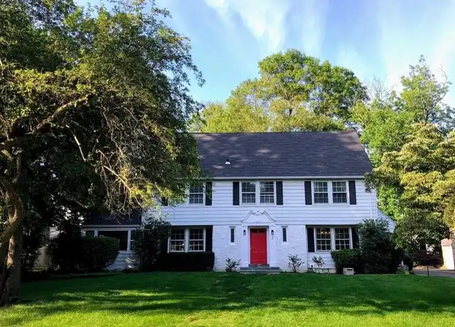 Property at 3 Forest Ln, Scarsdale, NY, 10583, 6 beds, 3.5 baths, [object Object]