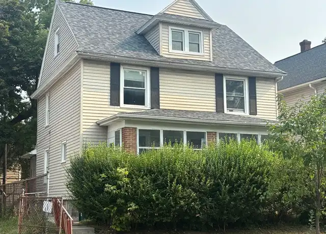 Property at 98 Fairbanks St, Rochester, NY, 14621, 2 beds, 1 bath, [object Object]