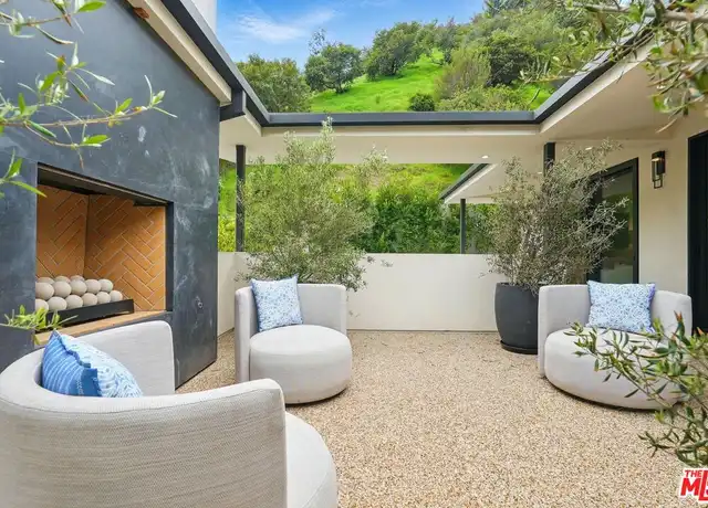 Property at 913 N Beverly Glen Blvd, Los Angeles, CA, 90077, 4 beds, 5 baths, [object Object]