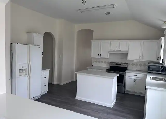 Property at 211 Brazos Gardens Dr, Richmond, TX, 77469, 4 beds, 2 baths, [object Object]