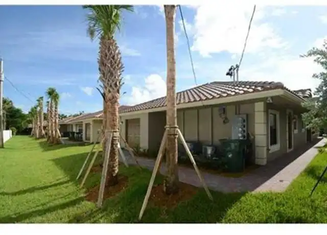 Property at 1031 NE 10th Ave Unit 1, Fort Lauderdale, FL, 33304, 2 beds, 1 bath, [object Object]