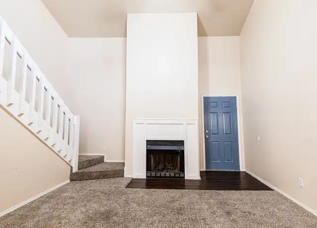 Property at 4001 NW Ozmun Ave, Lawton, OK, 73505, 2 beds, 2 baths, [object Object]