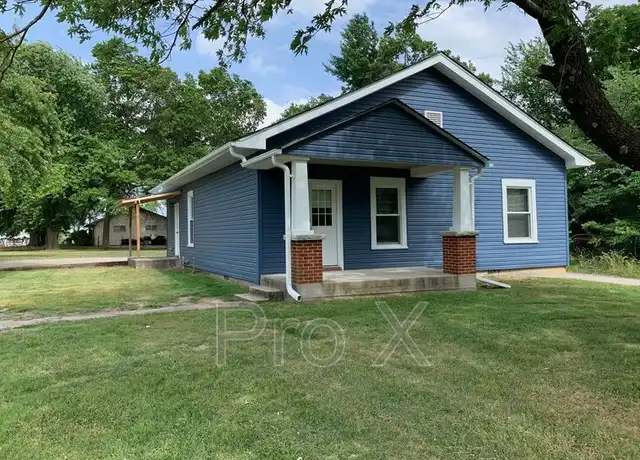 Property at 502 E Jefferson St, Pittsburg, KS, 66762, 4 beds, 2 baths, [object Object]