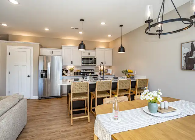Property at 110 Sierra Cir, Waynesville, MO, 65583, 3 beds, 2.5 baths, [object Object]