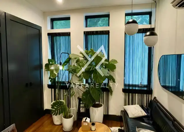 Property at 812 Saint Johns Pl, Brooklyn, NY, 11216, 1 bed, 1.5 baths, [object Object]
