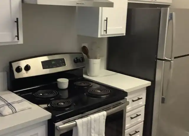 Property at Carlsbad Coast Apts - 357 Chestnut Ave, Carlsbad, CA, 92008, 2 beds, 2 baths, [object Object]