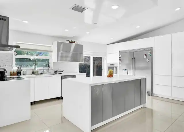 Property at 2190 NE 122nd St, North Miami, FL, 33181, 4 beds, 2.5 baths, [object Object]
