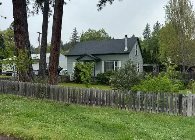 Property at 417 W Second Ave, Sutherlin, OR, 97479, 3 beds, 1 bath, [object Object]