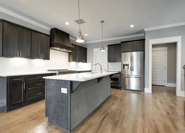 Property at 433 36th Ave N, Nashville, TN, 37209, 3 beds, 2.5 baths, [object Object]