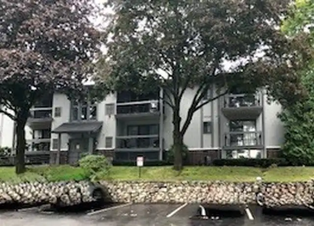 Property at 1461 Pawtucket Blvd Unit E12, Lowell, MA, 01854, 2 beds, 2 baths, [object Object]