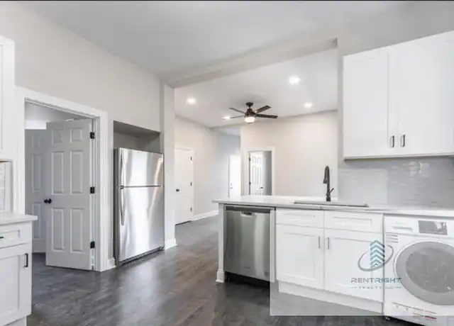 Property at 2658 W Huron St Unit 1F, Chicago, IL, 60612, 2 beds, 1 bath, [object Object]