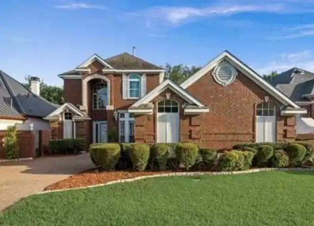 Property at 914 Gregory St, Garland, TX, 75041, 3 beds, 3 baths, [object Object]