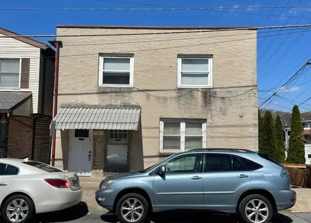 Property at 1843 Fairview St, Reading, PA, 19606, 2 beds, 1 bath, [object Object]