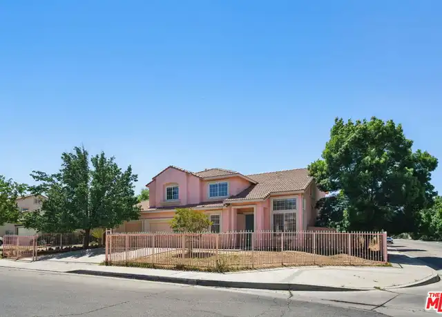Property at 3702 Las Palmas Ave, Palmdale, CA, 93550, 5 beds, 3 baths, [object Object]