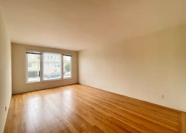 Property at 425 Euclid Ave Unit 01, San Francisco, CA, 94118, 1 bed, 1 bath, [object Object]