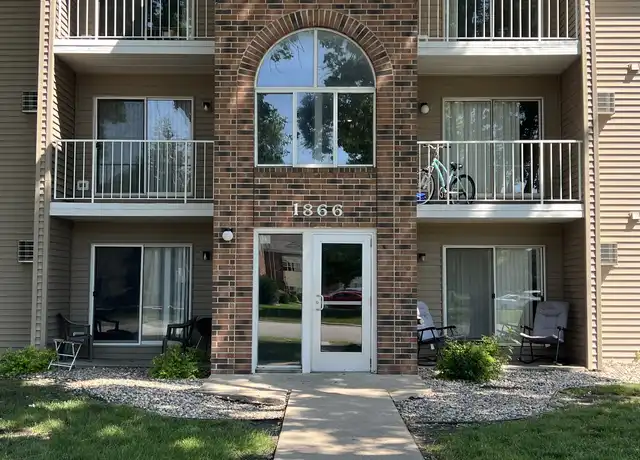 Property at 1866 Lee Blvd Unit 17, North Mankato, MN, 56003, 2 beds, 1 bath, [object Object]