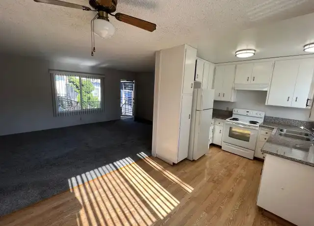 Property at 4444 Alabama St Unit 10, San Diego, CA, 92116, 2 beds, 2 baths, [object Object]