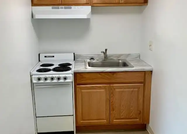 Property at 133 Stamm Ave Unit 1B, Pittsburgh, PA, 15210, 1 bed, 1 bath, [object Object]