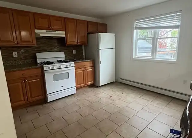 Property at 34 Franklin Ave Unit 5, Revere, MA, 02151, 2 beds, 1 bath, [object Object]