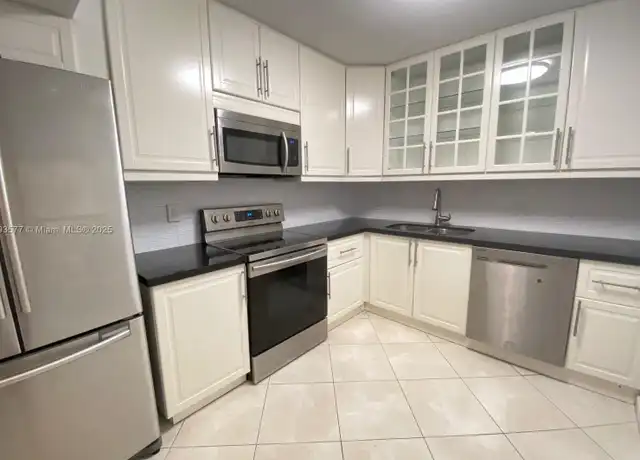 Property at 2500 Parkview Dr #519, Hallandale Beach, FL, 33009, 2 beds, 2 baths, [object Object]