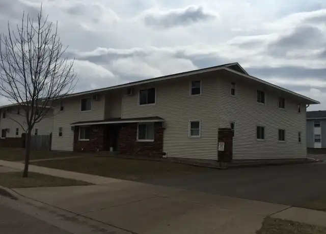 Property at 1021 Imperial Cir Unit 05, Eau Claire, WI, 54701, 2 beds, 1 bath, [object Object]