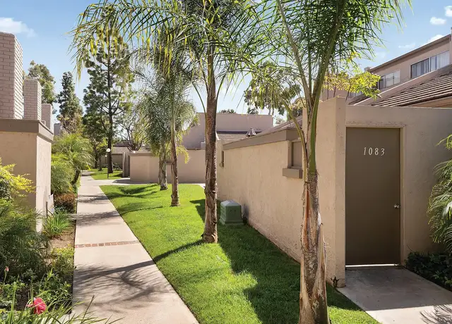 Photo of 1010 E Yorba Linda Blvd, Placentia, CA 92870