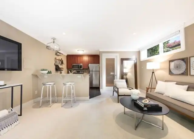 Property at 337 2nd Ave S #102, Kirkland, WA, 98033, 0 beds, 1 bath, [object Object]