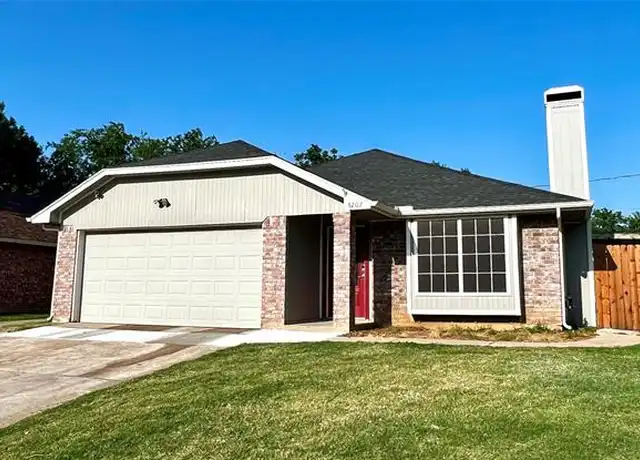 Property at 5207 Cornvalley Dr, Arlington, TX, 76017, 3 beds, 2 baths, [object Object]