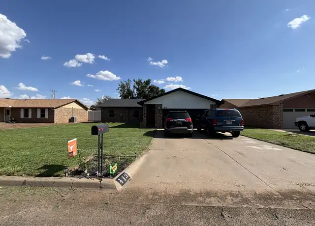 Property at 413 Rosewood Dr, Clovis, NM, 88101, 3 beds, 2 baths, [object Object]