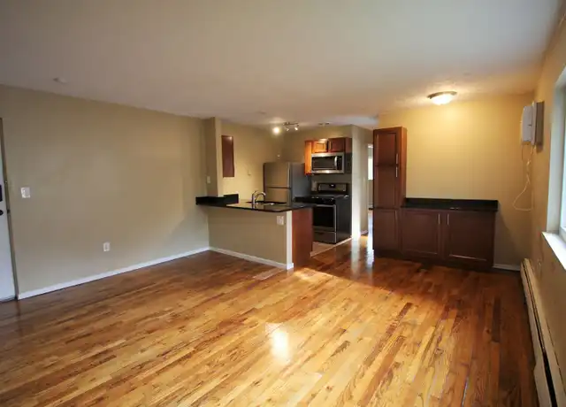 Property at 4434 Lafayette Ave Unit 6, Cincinnati, OH, 45212, 2 beds, 1 bath, [object Object]