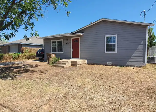 Property at 818 Antonio St, San Angelo, TX, 76903, 3 beds, 2 baths, [object Object]