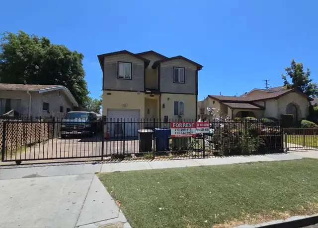 Property at 914 E 76th Pl Unit 76(916B), Los Angeles, CA, 90001, 5 beds, 3 baths, [object Object]
