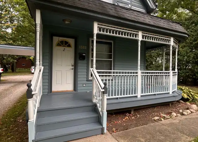 Property at 1333 Pontiac Trl, Ann Arbor, MI, 48105, 4 beds, 2 baths, [object Object]