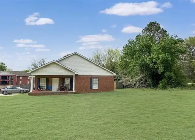 Property at 1504 26th Ave E, Tuscaloosa, AL, 35404, 3 beds, 3 baths, [object Object]