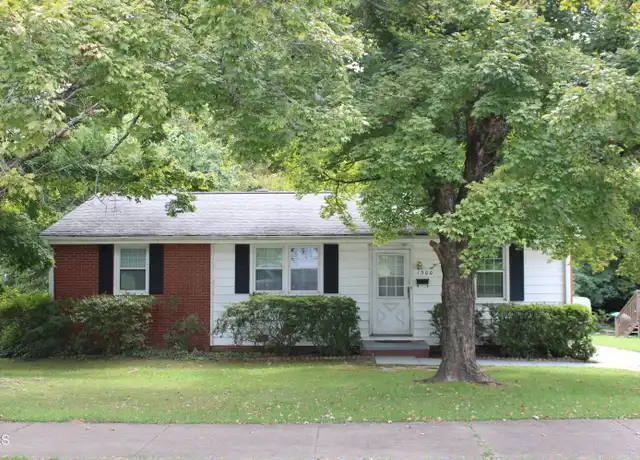 Property at 1300 Marlborough Rd, Raleigh, NC, 27610, 3 beds, 1 bath, [object Object]